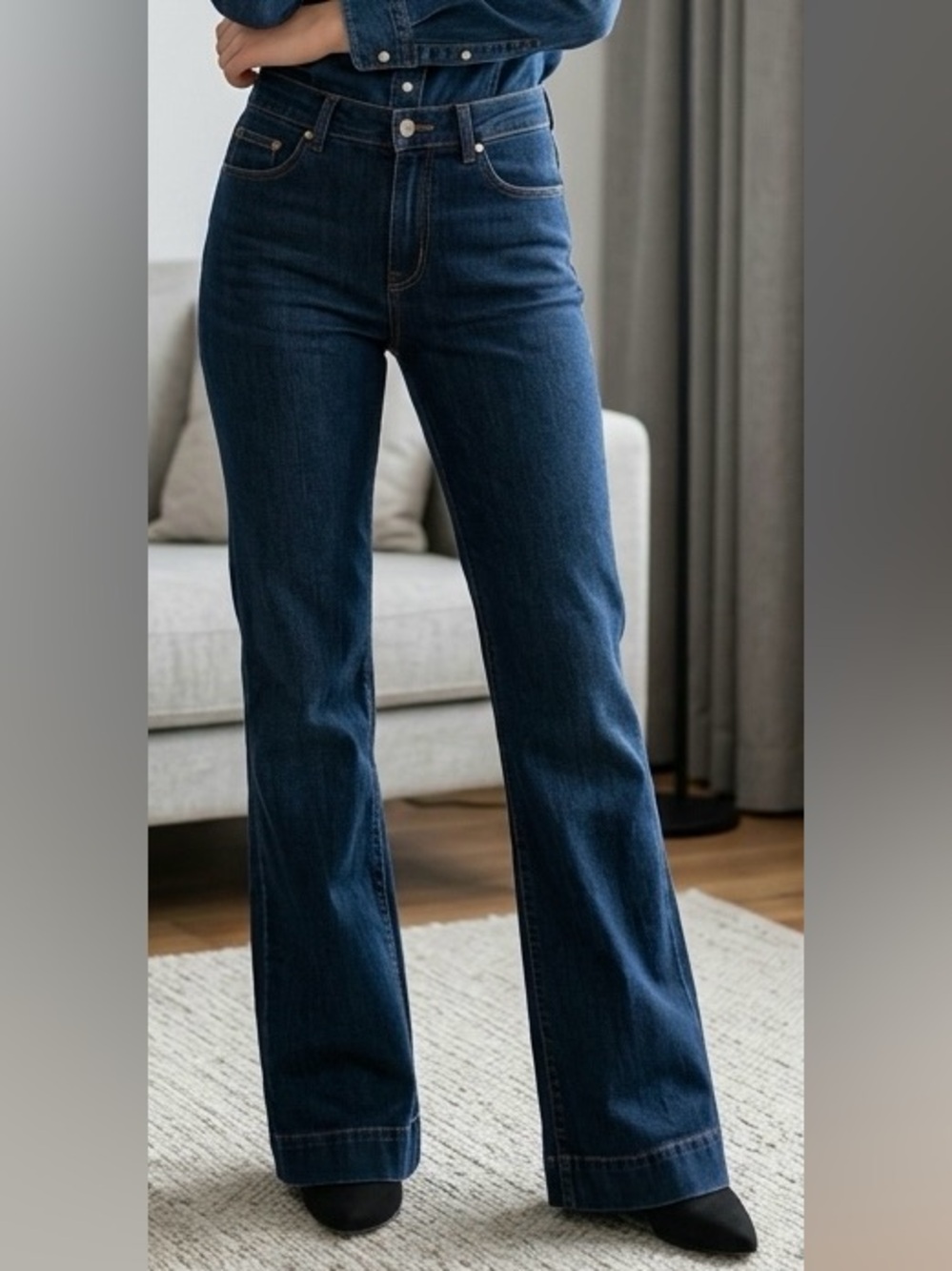 Faded Glory Y2K Women’s Sz 6 stretch flare wide hem mid rise dark indigo blue